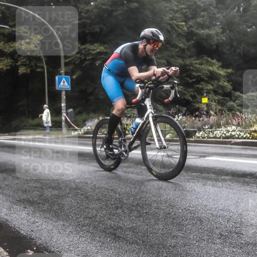 13.09.2026 - Stadtparktriathlon H.Heesch http://msf.ph/oto/10326910 13.09.2026 12:58:38 Radfahren 1256, 1295, 1300, 1340, 1383 meine-sportfotos.de
