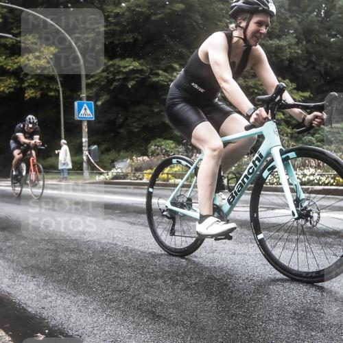 13.09.2026 - Stadtparktriathlon H.Heesch http://msf.ph/oto/10326929 13.09.2026 12:59:01 Radfahren 1118, 1317, 1344, 1401 meine-sportfotos.de