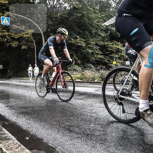 13.09.2026 - Stadtparktriathlon H.Heesch http://msf.ph/oto/10326940 13.09.2026 11:47:45 Radfahren 736, 776, 779, 818, 831, 873, 885, 948 meine-sportfotos.de