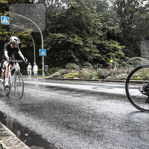 13.09.2026 - Stadtparktriathlon H.Heesch http://msf.ph/oto/10326946 13.09.2026 11:47:46 Radfahren 736, 740, 776, 779, 818, 831, 865, 873, 885, 948 meine-sportfotos.de