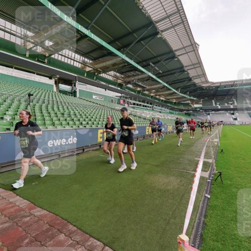 13.09.2026 - 21. swb-Marathon Bremen Michael Burmester http://msf.ph/oto/10326966 13.09.2026 13:31:35 Laufen im Stadion 122, 224, 295, 297, 344, 386, 487, 617, 639, 690, 806, 840, 965, 1114, 1133, 1142, 1310, 1314, 1326, 1329, 1427, 1529, 1775, 1801, 1810, 1869, 1892, 1897, 1904, 2216, 2242, 2249, 2253, 2270, 2274, 2344, 2368, 2372, 2523, 2556, 2615, 2629, 2637, 2643, 2677, 2719, 2726, 2869, 2871, 2877, 2918, 2945, 2952, 2994, 3038, 3094, 3101, 3140, 3223, 3227, 3350, 3379, 3401, 3426, 3572, 3644, 3723, 3736, 3746, 3873, 3876, 3918, 3944, 357 meine-sportfotos.de
