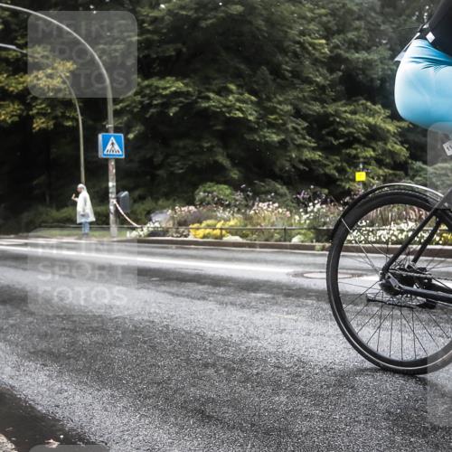 13.09.2026 - Stadtparktriathlon H.Heesch http://msf.ph/oto/10326977 13.09.2026 12:59:16 Radfahren 1070, 1151, 1219, 1292, 1381 meine-sportfotos.de