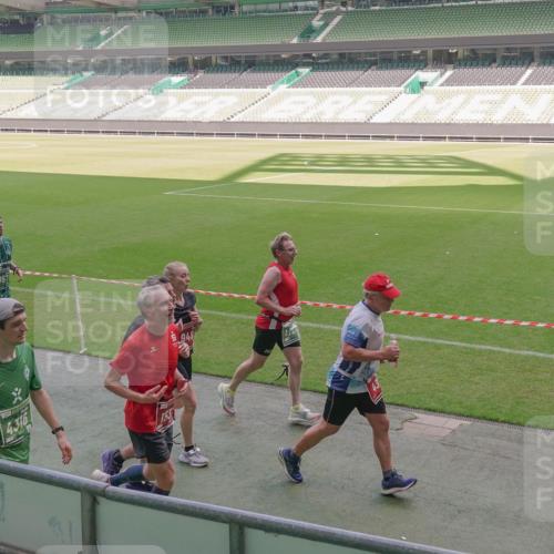 13.09.2026 - 21. swb-Marathon Bremen Michael Burmester http://msf.ph/oto/10327013 13.09.2026 12:56:42 Laufen im Stadion 307, 411, 431, 465, 655, 769, 776, 854, 857, 876, 913, 926, 948, 1010, 1058, 1130, 1254, 1537, 1601, 1645, 1750, 1809, 1900, 1972, 2001, 2040, 2051, 2075, 2122, 2260, 2319, 2324, 2402, 2473, 2493, 2535, 2604, 2634, 2640, 2671, 2761, 2812, 2904, 2948, 3051, 3057, 3078, 3119, 3192, 3202, 3290, 3348, 3411, 3450, 3458, 3508, 3514, 3634, 3706, 3760, 3813, 3939, 4101, 4135, 4137, 4171, 4174, 4316, 4413, 4479, 4733, 5277, 5430, 5530, 5695, 5867, 6106 meine-sportfotos.de