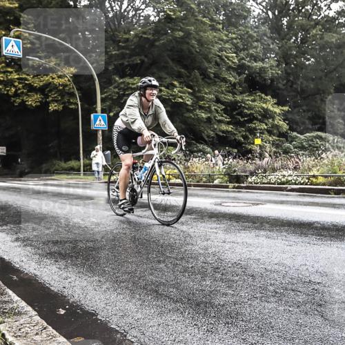13.09.2026 - Stadtparktriathlon H.Heesch http://msf.ph/oto/10327024 13.09.2026 11:48:34 Radfahren 741, 774, 884 meine-sportfotos.de