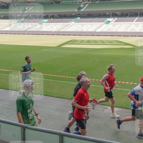 13.09.2026 - 21. swb-Marathon Bremen Michael Burmester http://msf.ph/oto/10327028 13.09.2026 12:56:42 Laufen im Stadion 307, 411, 431, 465, 655, 769, 776, 854, 857, 876, 913, 926, 948, 1010, 1058, 1130, 1254, 1537, 1601, 1645, 1750, 1809, 1900, 1972, 2001, 2040, 2051, 2075, 2122, 2260, 2319, 2324, 2402, 2473, 2493, 2535, 2604, 2634, 2640, 2671, 2761, 2812, 2904, 2948, 3051, 3057, 3078, 3119, 3192, 3202, 3290, 3348, 3411, 3450, 3458, 3508, 3514, 3634, 3706, 3760, 3813, 3939, 4101, 4135, 4137, 4171, 4174, 4316, 4413, 4479, 4733, 5277, 5430, 5530, 5695, 5867, 6106 meine-sportfotos.de