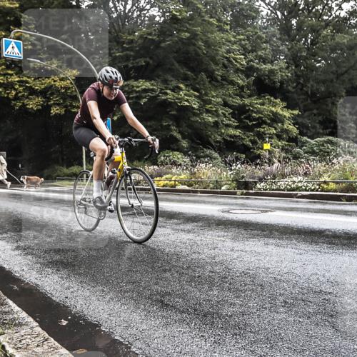 13.09.2026 - Stadtparktriathlon H.Heesch http://msf.ph/oto/10327048 13.09.2026 11:48:49 Radfahren 787, 804, 807 meine-sportfotos.de
