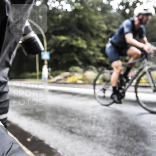 13.09.2026 - Stadtparktriathlon H.Heesch http://msf.ph/oto/10327052 13.09.2026 11:48:55 Radfahren 867 meine-sportfotos.de