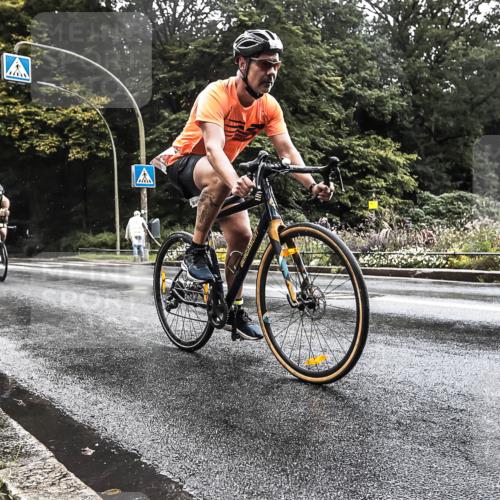 13.09.2026 - Stadtparktriathlon H.Heesch http://msf.ph/oto/10327062 13.09.2026 11:49:05 Radfahren 743, 862, 899, 927 meine-sportfotos.de
