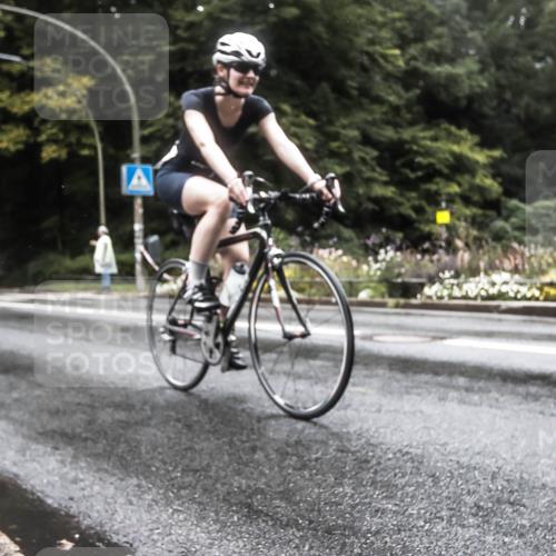 13.09.2026 - Stadtparktriathlon H.Heesch http://msf.ph/oto/10327063 13.09.2026 12:59:56 Radfahren 1247, 1418 meine-sportfotos.de
