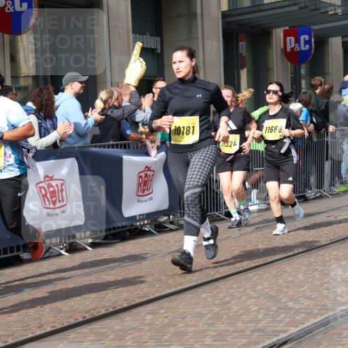 13.09.2026 - 21. swb-Marathon Bremen Strokosch-Dieckow http://msf.ph/oto/10327065 13.09.2026 11:01:22 Ziel 10181, 10251, 10332, 10497, 10560, 11075, 11150, 11305, 11324, 11369, 11412, 11413, 11467, 11479, 11486, 11550, 11551, 11666, 11668, 11747, 11788, 11798, 11985, 11986, 12047, 12379, 12466, 10639, 10647, 10648, 10678, 10892, 10964, 10965, 11049, 11116, 11260, 11306, 11428, 11459, 11681, 11682, 11751, 11796, 11813, 11816, 11850, 11969, 11970, 12062, 12085, 12241, 12245, 12283, 12390, 12391 meine-sportfotos.de