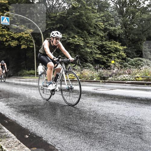 13.09.2026 - Stadtparktriathlon H.Heesch http://msf.ph/oto/10327076 13.09.2026 11:49:07 Radfahren 743, 744, 862, 899, 927 meine-sportfotos.de