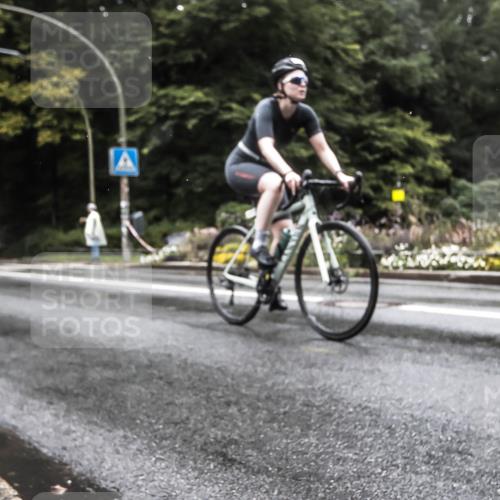 13.09.2026 - Stadtparktriathlon H.Heesch http://msf.ph/oto/10327087 13.09.2026 13:00:07 Radfahren 1160, 1203, 1221, 1357, 1412 meine-sportfotos.de