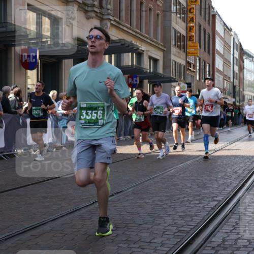 13.09.2026 - 21. swb-Marathon Bremen Strokosch-Dieckow http://msf.ph/oto/10327089 13.09.2026 13:20:36 Ziel 541, 769, 854, 1056, 1191, 1881, 2425, 2640, 3356, 3450, 3866, 3933, 4126, 4316, 4362, 4465, 4482, 4612, 5161, 5213, 5954, 6177, 6401, 6680, 6970, 7517, 7902, 8005, 8141, 8237, 8622, 8804, 8971, 9691, 13120, 13126, 201, 232, 334, 876, 1197, 1528, 1646, 2493, 2577, 2953, 3813, 4174, 4351, 4357, 4358, 5137, 5450, 5493, 5583, 5855, 6495, 6496, 6901, 7018, 7411, 8178, 9047, 9162, 9721, 9949, 13222 meine-sportfotos.de