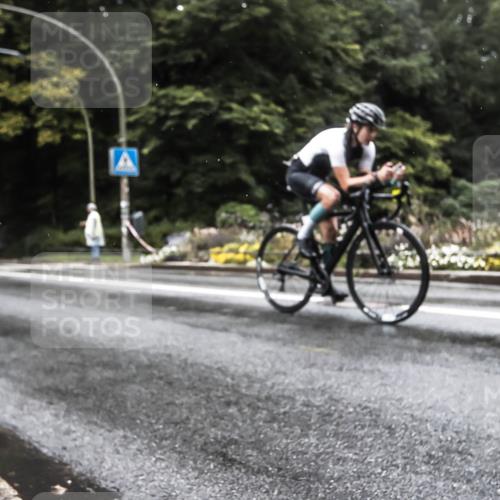 13.09.2026 - Stadtparktriathlon H.Heesch http://msf.ph/oto/10327107 13.09.2026 13:00:13 Radfahren 1117, 1203, 1267, 1310, 1358 meine-sportfotos.de