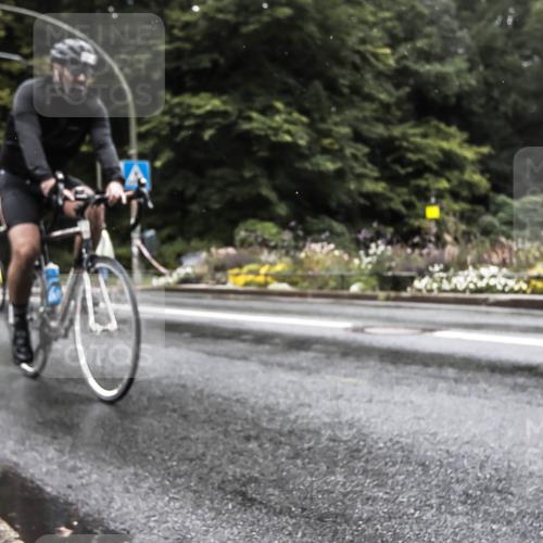 13.09.2026 - Stadtparktriathlon H.Heesch http://msf.ph/oto/10327116 13.09.2026 13:00:18 Radfahren 1243, 1288, 1307, 1330, 1350 meine-sportfotos.de