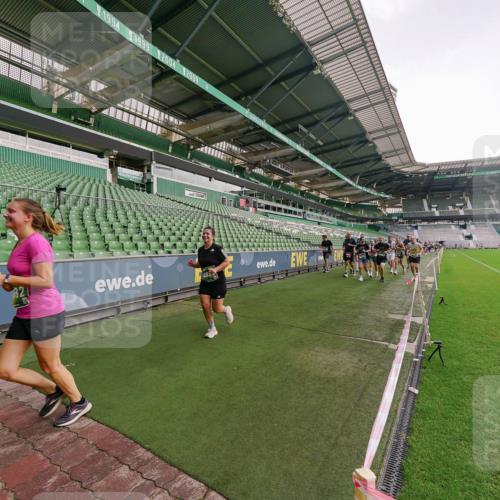 13.09.2026 - 21. swb-Marathon Bremen Michael Burmester http://msf.ph/oto/10327124 13.09.2026 13:31:58 Laufen im Stadion 122, 224, 295, 344, 350, 386, 487, 490, 617, 639, 690, 786, 806, 840, 965, 1114, 1133, 1142, 1310, 1314, 1326, 1329, 1427, 1529, 1775, 1801, 1869, 1892, 1897, 1904, 1923, 2216, 2230, 2231, 2253, 2270, 2274, 2320, 2344, 2368, 2372, 2374, 2456, 2514, 2523, 2539, 2556, 2629, 2637, 2643, 2649, 2677, 2719, 2726, 2769, 2848, 2877, 2918, 2945, 2952, 2994, 3038, 3094, 3101, 3140, 3223, 3350, 3379, 3401, 3426, 3572, 3644, 3723, 3736, 3746, 3873, 3876, 3918, 3944, 357 meine-sportfotos.de