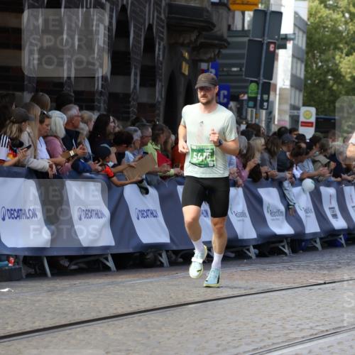 13.09.2026 - 21. swb-Marathon Bremen Strokosch-Dieckow http://msf.ph/oto/10327128 13.09.2026 13:12:30 Ziel 493, 2444, 2447, 2820, 3336, 3362, 3703, 3830, 4283, 5940, 6107, 6739, 7521, 7621, 13013, 2362, 3054, 3988, 4879, 5416, 6796, 8029, 9775, 9803, 13106 meine-sportfotos.de