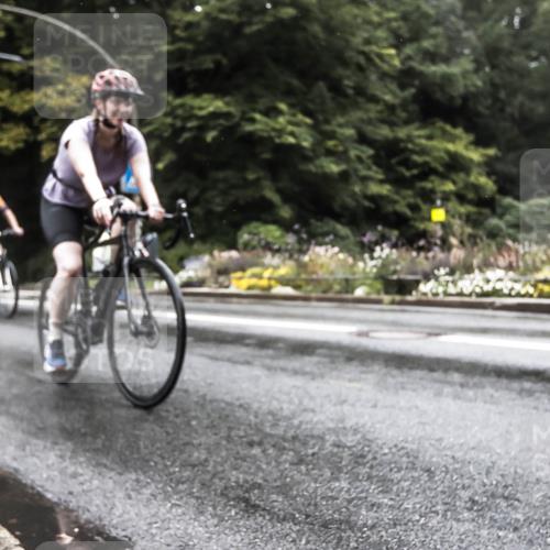 13.09.2026 - Stadtparktriathlon H.Heesch http://msf.ph/oto/10327138 13.09.2026 13:00:22 Radfahren 1080, 1290, 1307, 1330, 1350 meine-sportfotos.de