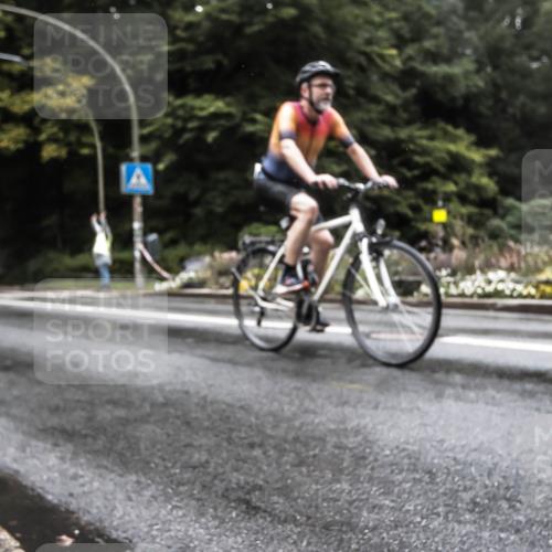 13.09.2026 - Stadtparktriathlon H.Heesch http://msf.ph/oto/10327141 13.09.2026 13:00:23 Radfahren 1080, 1290, 1307, 1330 meine-sportfotos.de