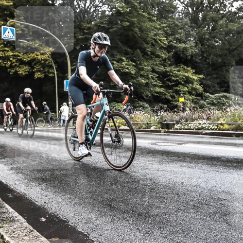 13.09.2026 - Stadtparktriathlon H.Heesch http://msf.ph/oto/10327152 13.09.2026 11:49:36 Radfahren 710, 735, 750, 765, 793, 810, 919, 941 meine-sportfotos.de