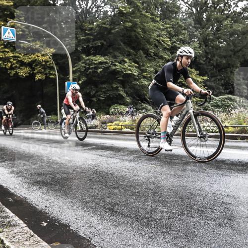 13.09.2026 - Stadtparktriathlon H.Heesch http://msf.ph/oto/10327158 13.09.2026 11:49:37 Radfahren 710, 735, 750, 765, 793, 810, 919, 941 meine-sportfotos.de