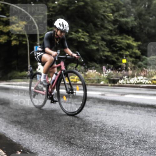 13.09.2026 - Stadtparktriathlon H.Heesch http://msf.ph/oto/10327160 13.09.2026 13:00:45 Radfahren 1282, 1285, 1314 meine-sportfotos.de