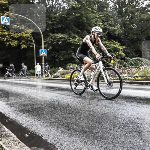 13.09.2026 - Stadtparktriathlon H.Heesch http://msf.ph/oto/10327177 13.09.2026 11:49:49 Radfahren 712, 802, 934 meine-sportfotos.de