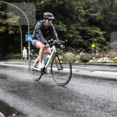 13.09.2026 - Stadtparktriathlon H.Heesch http://msf.ph/oto/10327230 13.09.2026 13:01:17 Radfahren 1119, 1188, 1229, 1294, 1362, 1387, 1388 meine-sportfotos.de