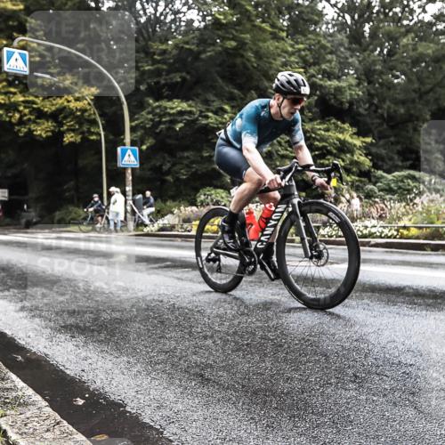 13.09.2026 - Stadtparktriathlon H.Heesch http://msf.ph/oto/10327239 13.09.2026 11:50:35 Radfahren 751, 888, 920, 937 meine-sportfotos.de