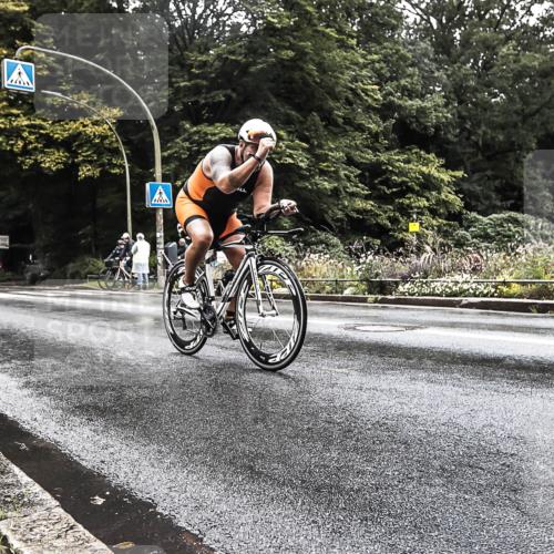 13.09.2026 - Stadtparktriathlon H.Heesch http://msf.ph/oto/10327272 13.09.2026 11:50:49 Radfahren 822, 833, 836, 918 meine-sportfotos.de