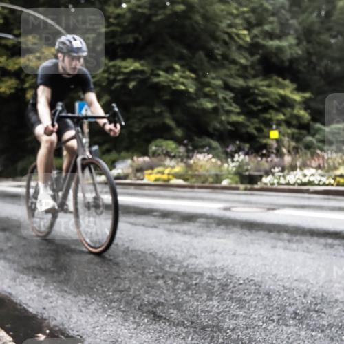 13.09.2026 - Stadtparktriathlon H.Heesch http://msf.ph/oto/10327293 13.09.2026 13:01:37 Radfahren 1224, 1293, 1308, 1326, 1382 meine-sportfotos.de