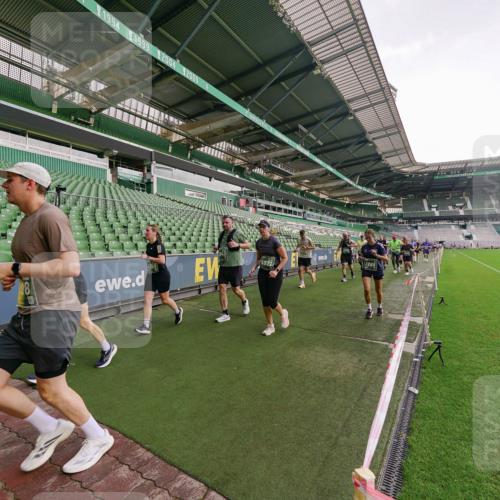 13.09.2026 - 21. swb-Marathon Bremen Michael Burmester http://msf.ph/oto/10327300 13.09.2026 13:32:17 Laufen im Stadion 122, 224, 295, 344, 350, 386, 487, 490, 617, 690, 786, 787, 840, 965, 1114, 1133, 1142, 1292, 1310, 1314, 1326, 1329, 1377, 1427, 1529, 1591, 1592, 1775, 1801, 1869, 1892, 1897, 1904, 1923, 2230, 2231, 2253, 2270, 2274, 2320, 2344, 2374, 2456, 2514, 2523, 2539, 2556, 2616, 2629, 2630, 2643, 2649, 2677, 2726, 2769, 2848, 2877, 2945, 2952, 3014, 3038, 3094, 3140, 3223, 3350, 3379, 3401, 3426, 3572, 3601, 3644, 3723, 3736, 3746, 3901, 3918, 3944 meine-sportfotos.de