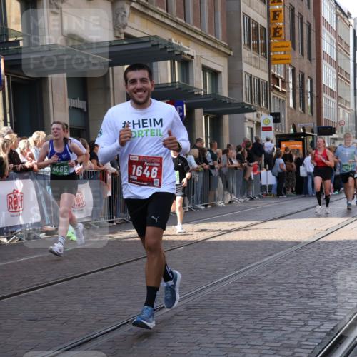 13.09.2026 - 21. swb-Marathon Bremen Strokosch-Dieckow http://msf.ph/oto/10327322 13.09.2026 13:20:40 Ziel 769, 854, 1056, 1191, 1881, 2425, 2640, 3356, 3450, 3866, 3933, 4126, 4316, 4362, 4465, 4482, 4612, 4734, 5161, 5213, 5954, 6177, 6357, 6401, 6680, 6970, 7517, 7902, 8005, 8141, 8237, 8622, 8804, 8971, 9267, 9268, 9691, 13120, 13126, 201, 232, 334, 541, 769, 876, 1197, 1528, 1646, 2493, 2577, 2953, 3813, 4174, 4351, 4357, 4358, 4482, 5137, 5450, 5493, 5855, 6177, 6495, 6496, 7411, 8141, 8178, 8804, 9047, 9162, 9691, 9721, 9949, 13126, 13222 meine-sportfotos.de