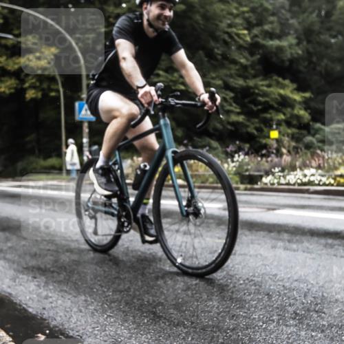13.09.2026 - Stadtparktriathlon H.Heesch http://msf.ph/oto/10327350 13.09.2026 13:02:01 Radfahren 1232, 1248, 1255, 1287, 1299, 1329, 1355, 1393 meine-sportfotos.de
