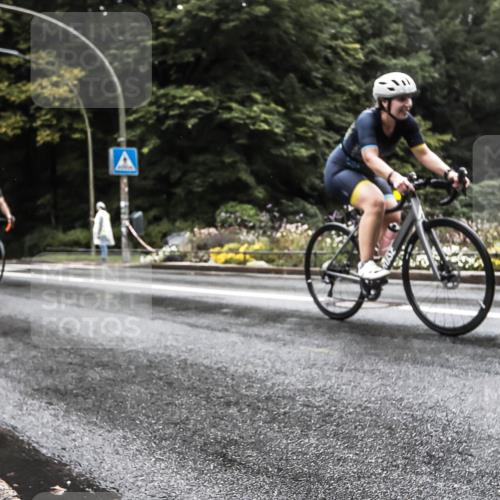 13.09.2026 - Stadtparktriathlon H.Heesch http://msf.ph/oto/10327386 13.09.2026 13:02:18 Radfahren 1204, 1262, 1395, 1396 meine-sportfotos.de