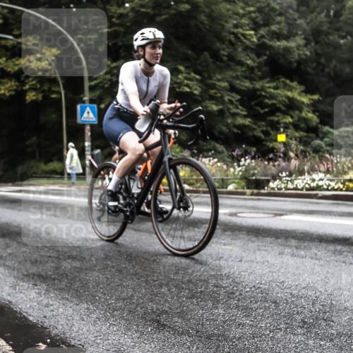 13.09.2026 - Stadtparktriathlon H.Heesch http://msf.ph/oto/10327389 13.09.2026 13:02:19 Radfahren 1204, 1262, 1356, 1395, 1396 meine-sportfotos.de