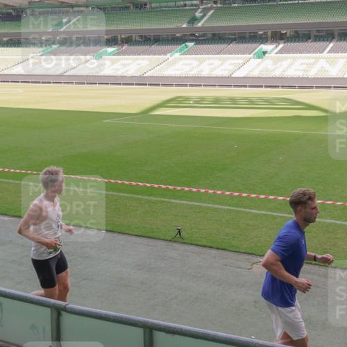 13.09.2026 - 21. swb-Marathon Bremen Michael Burmester http://msf.ph/oto/10327406 13.09.2026 12:57:09 Laufen im Stadion 307, 334, 411, 431, 465, 655, 769, 776, 854, 857, 876, 909, 926, 948, 1010, 1130, 1191, 1254, 1535, 1537, 1601, 1750, 1752, 1809, 1881, 1900, 1972, 2001, 2040, 2046, 2051, 2075, 2122, 2260, 2324, 2371, 2402, 2423, 2473, 2493, 2535, 2604, 2634, 2640, 2671, 2761, 2812, 2903, 2904, 2948, 3051, 3078, 3119, 3182, 3202, 3290, 3319, 3348, 3411, 3450, 3458, 3508, 3514, 3634, 3685, 3690, 3760, 3813, 3866, 3939, 4101, 4135, 4171, 4174, 4316, 4479, 5695 meine-sportfotos.de