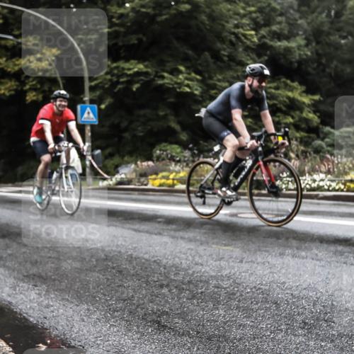 13.09.2026 - Stadtparktriathlon H.Heesch http://msf.ph/oto/10327408 13.09.2026 13:02:24 Radfahren 1195, 1347, 1356, 1364, 1380 meine-sportfotos.de