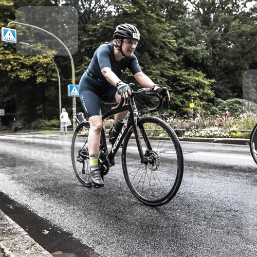 13.09.2026 - Stadtparktriathlon H.Heesch http://msf.ph/oto/10327413 13.09.2026 11:52:01 Radfahren 713, 877, 903 meine-sportfotos.de
