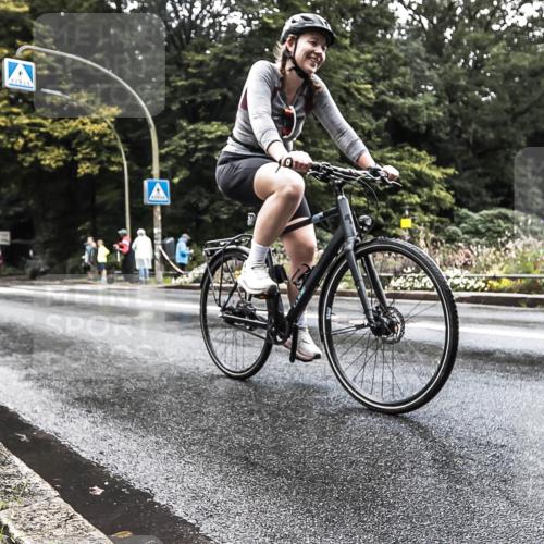13.09.2026 - Stadtparktriathlon H.Heesch http://msf.ph/oto/10327422 13.09.2026 11:52:18 Radfahren 780 meine-sportfotos.de