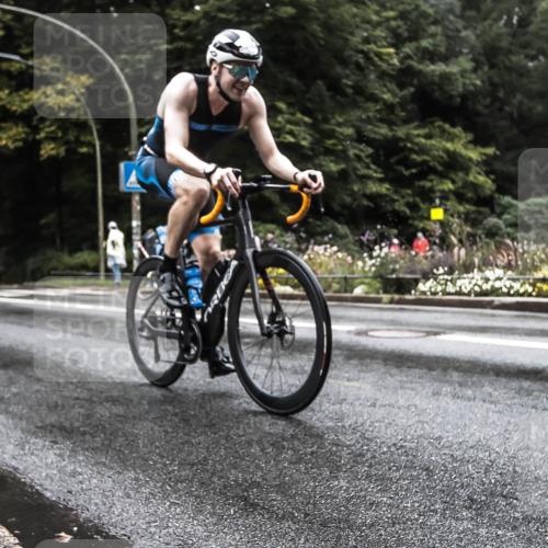 13.09.2026 - Stadtparktriathlon H.Heesch http://msf.ph/oto/10327439 13.09.2026 13:02:44 Radfahren 1193, 1235 meine-sportfotos.de