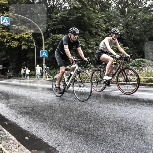 13.09.2026 - Stadtparktriathlon H.Heesch http://msf.ph/oto/10327441 13.09.2026 11:52:44 Radfahren 760, 861, 938 meine-sportfotos.de