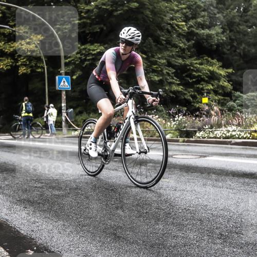 13.09.2026 - Stadtparktriathlon H.Heesch http://msf.ph/oto/10327449 13.09.2026 13:03:04 Radfahren 1251, 1366 meine-sportfotos.de