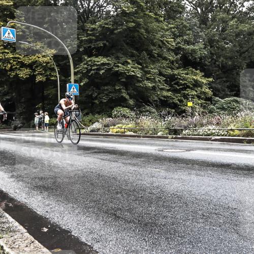 13.09.2026 - Stadtparktriathlon H.Heesch http://msf.ph/oto/10327461 13.09.2026 11:52:48 Radfahren 709, 721, 729, 747, 756, 895, 938 meine-sportfotos.de