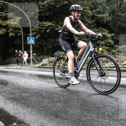 13.09.2026 - Stadtparktriathlon H.Heesch http://msf.ph/oto/10327466 13.09.2026 13:03:33 Radfahren 1097, 1389 meine-sportfotos.de