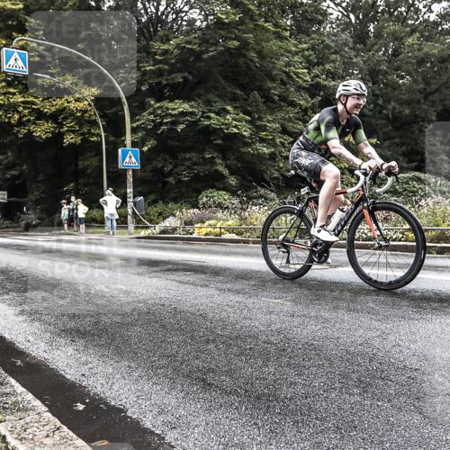 13.09.2026 - Stadtparktriathlon H.Heesch http://msf.ph/oto/10327481 13.09.2026 11:52:50 Radfahren 709, 721, 729, 747, 756, 895 meine-sportfotos.de