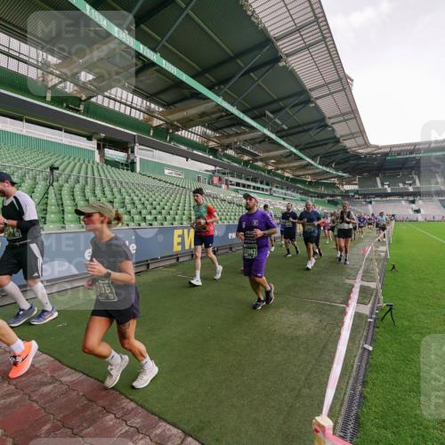 13.09.2026 - 21. swb-Marathon Bremen Michael Burmester http://msf.ph/oto/10327500 13.09.2026 13:32:38 Laufen im Stadion 155, 295, 344, 350, 386, 487, 490, 617, 690, 786, 787, 840, 965, 1001, 1051, 1133, 1142, 1292, 1310, 1314, 1326, 1329, 1377, 1427, 1591, 1592, 1801, 1869, 1892, 1897, 1904, 1923, 2077, 2132, 2226, 2230, 2231, 2253, 2270, 2274, 2320, 2344, 2374, 2456, 2514, 2523, 2539, 2556, 2616, 2630, 2649, 2726, 2769, 2848, 2945, 2952, 3014, 3038, 3140, 3223, 3350, 3379, 3426, 3572, 3601, 3614, 3644, 3736, 3746, 3797, 3901, 3918, 3944 meine-sportfotos.de