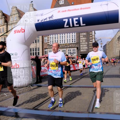 13.09.2026 - 21. swb-Marathon Bremen Tim E. http://msf.ph/oto/10327503 13.09.2026 11:02:06 Ziel 10332, 10409, 10444, 10497, 10817, 11075, 11115, 11150, 11268, 11305, 11369, 11412, 11413, 11479, 11486, 11668, 11747, 11859, 11985, 11986, 12095, 12379, 12412, 12466 meine-sportfotos.de