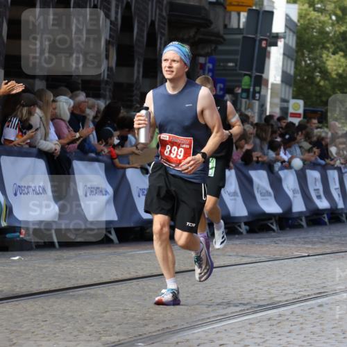 13.09.2026 - 21. swb-Marathon Bremen Strokosch-Dieckow http://msf.ph/oto/10327545 13.09.2026 13:12:48 Ziel 899, 1517, 2362, 2480, 3054, 3362, 4560, 4879, 5416, 6796, 7328, 8981, 9803, 868, 1513, 2350, 2442, 2559, 2801, 2858, 5379, 5965, 6349, 8419, 8798, 9217, 13140 meine-sportfotos.de