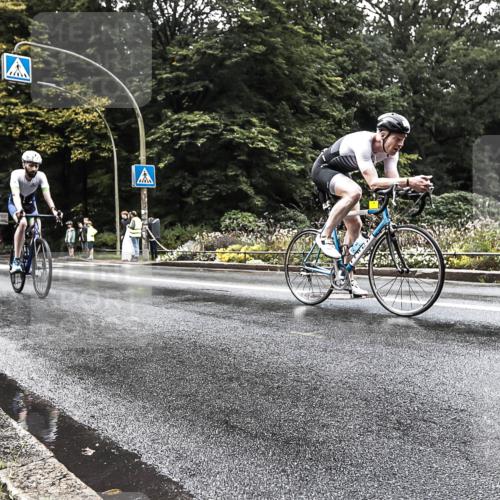 13.09.2026 - Stadtparktriathlon H.Heesch http://msf.ph/oto/10327553 13.09.2026 11:53:32 Radfahren 769, 795, 819, 834, 849, 915 meine-sportfotos.de